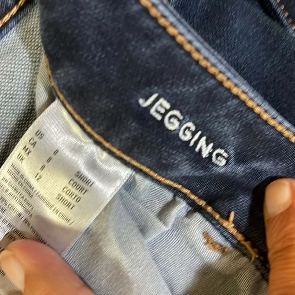 American Eagle Size 8 Short Skinny Jeans - Picture 3 of 3